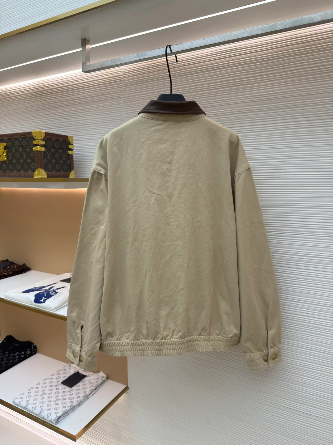 Men's Jackets And Down Jackets PRADA 18154049