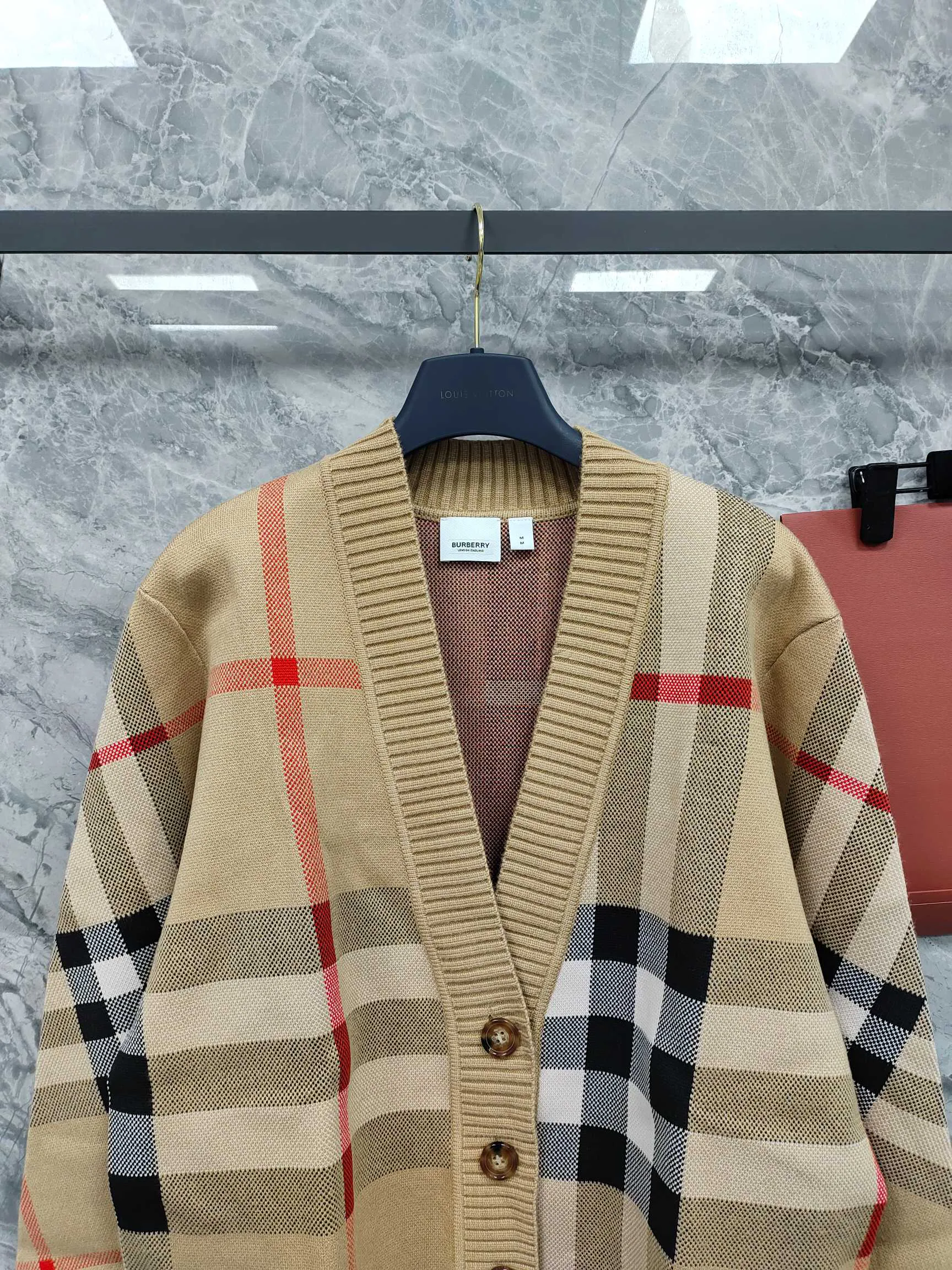 Women's Jumpers And Sweaters BURBERRY 18468051