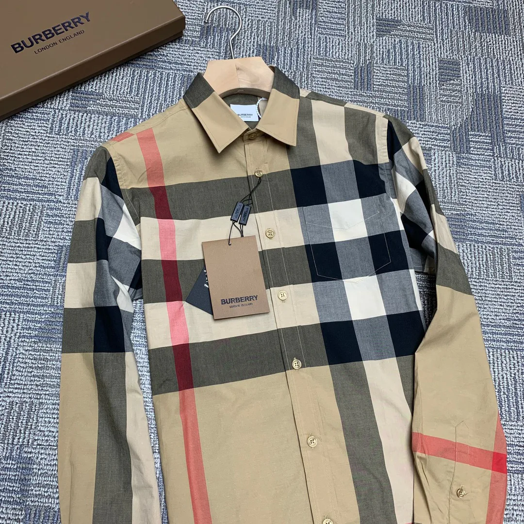 Men's Shirts BURBERRY 17967412