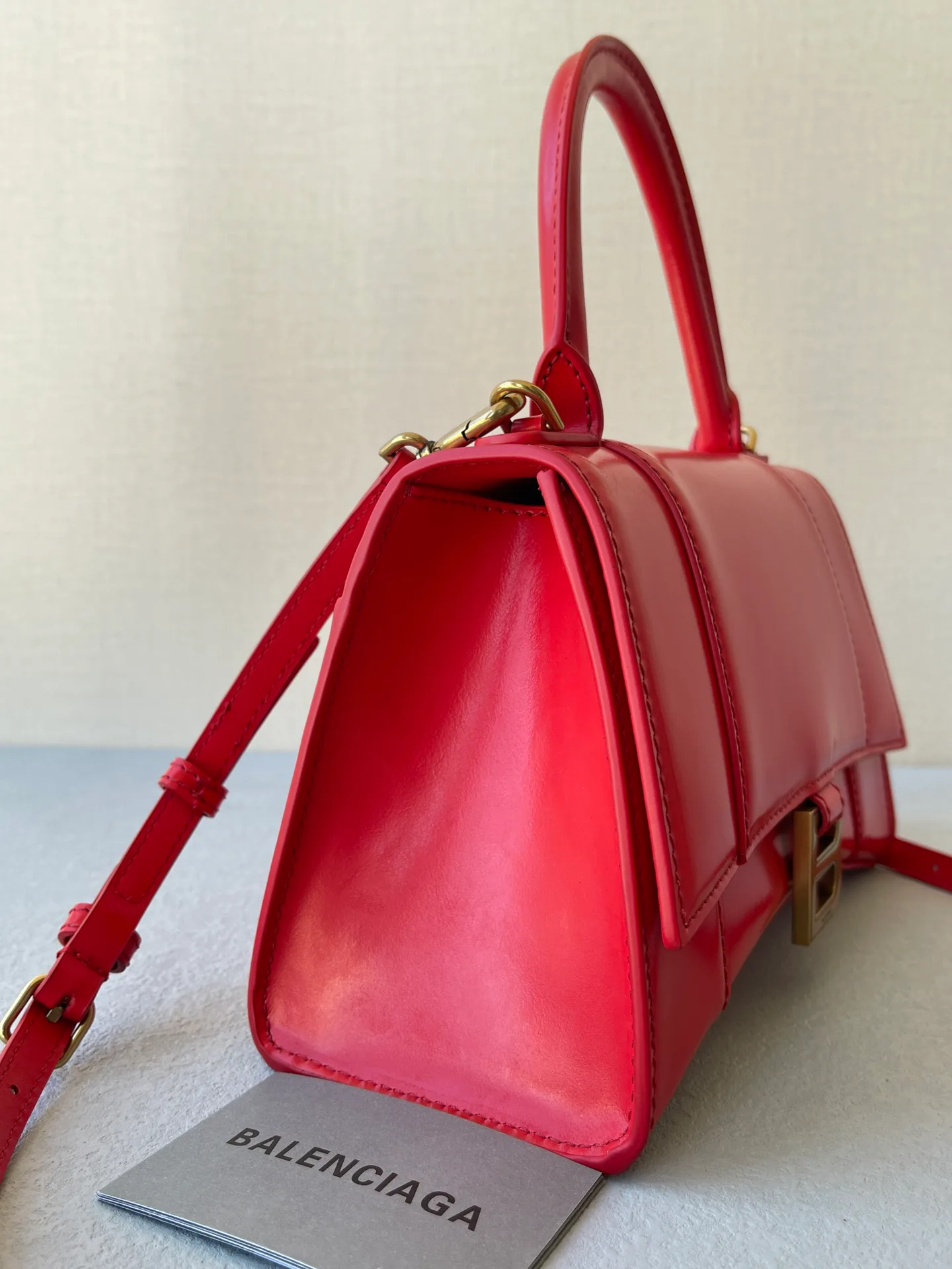 Классические Сумки Женские Balenciaga 18619533