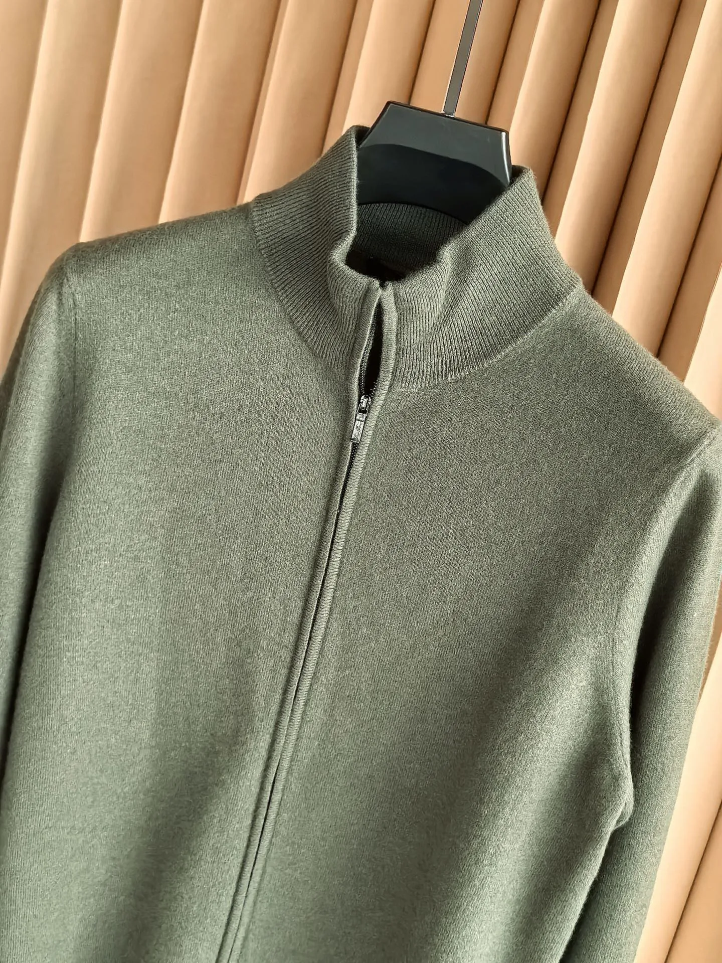 Джемперы И Свитеры Мужские Loro Piana 18659496