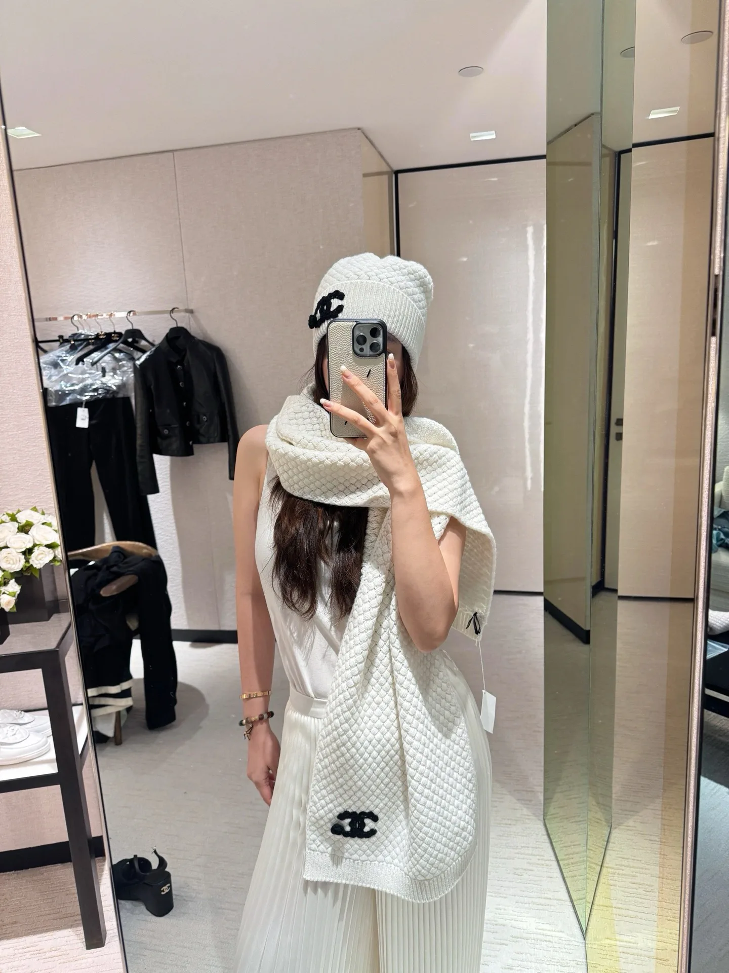 Scarves CHANEL 18427047