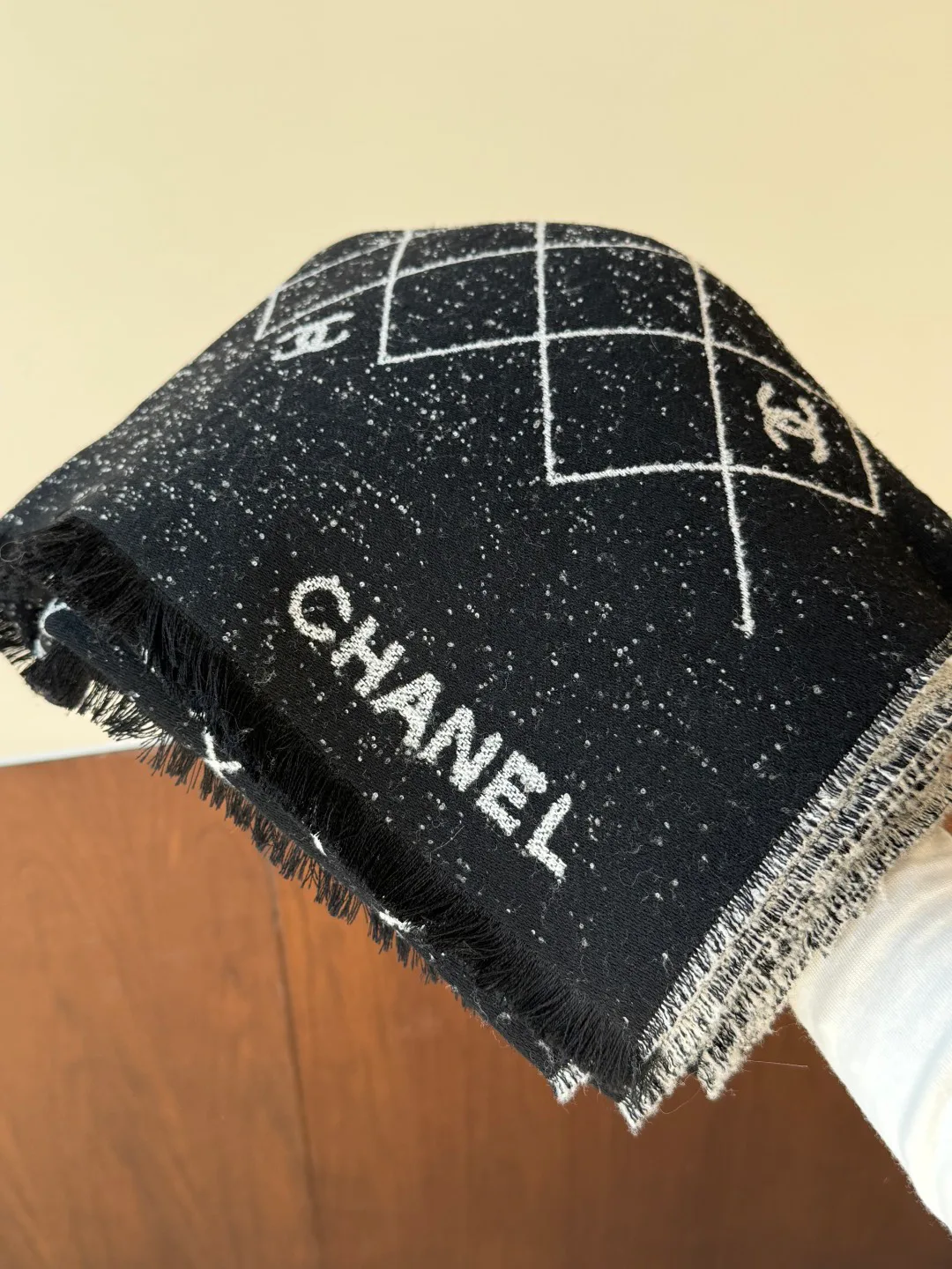 Scarves CHANEL 18507251
