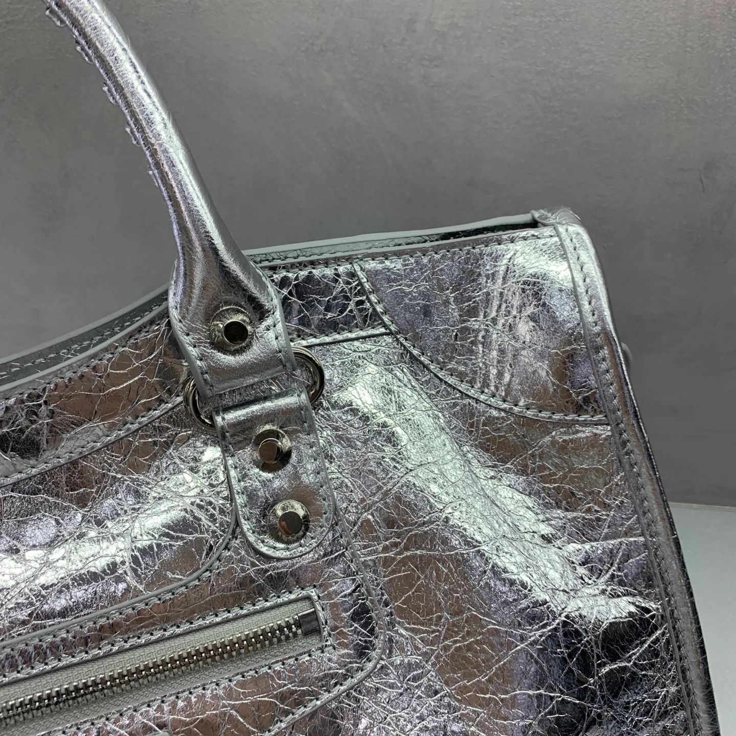 Women's Classic Handbags BALENCIAGA 18136160