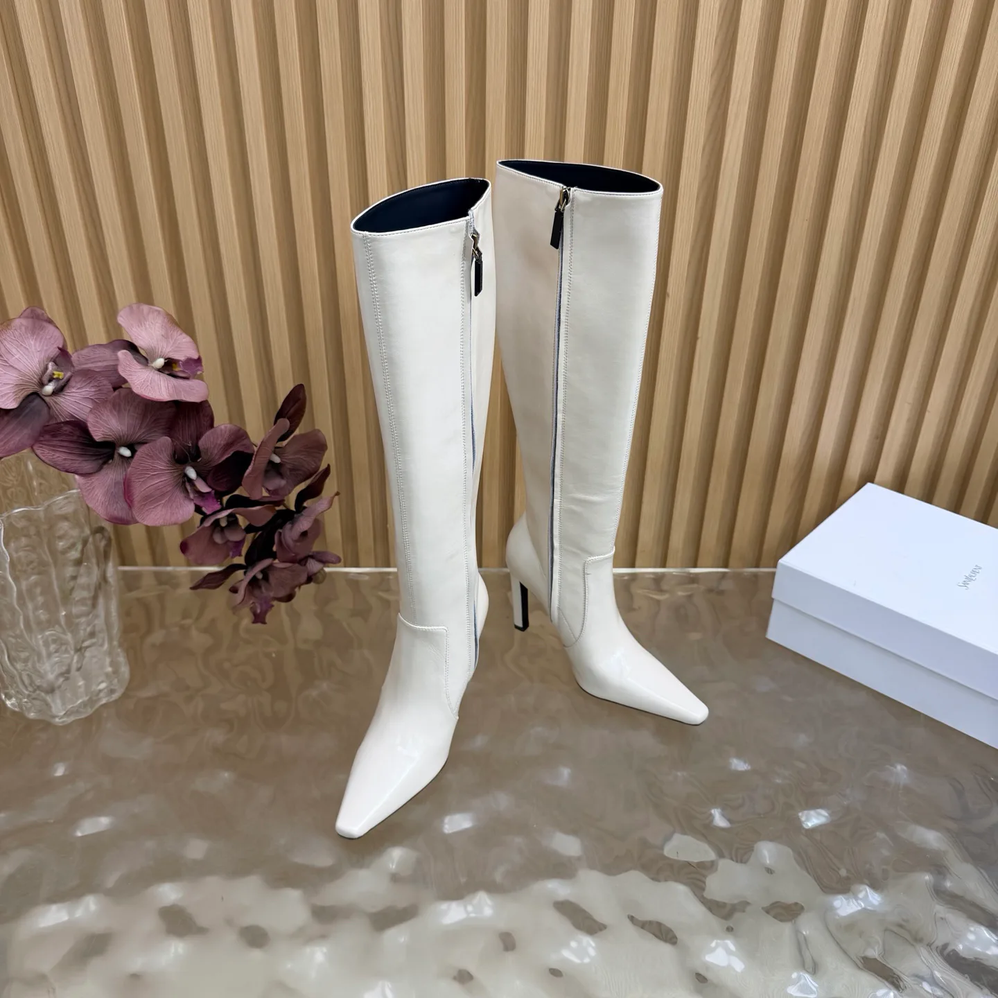 Women's Boots SAINT LAURENT 18508940