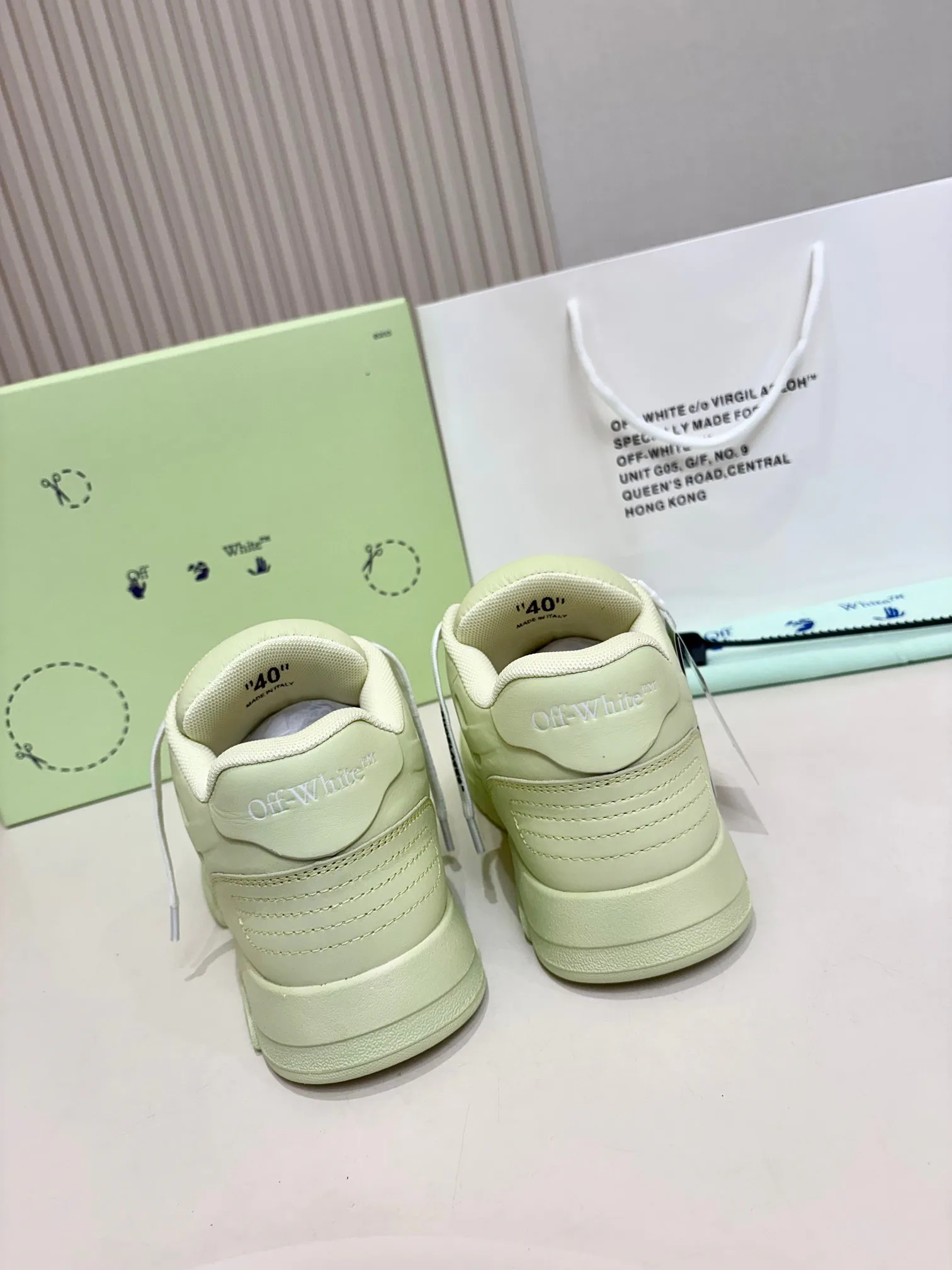 Women's Sneakers OFF-WHITE 18158690
