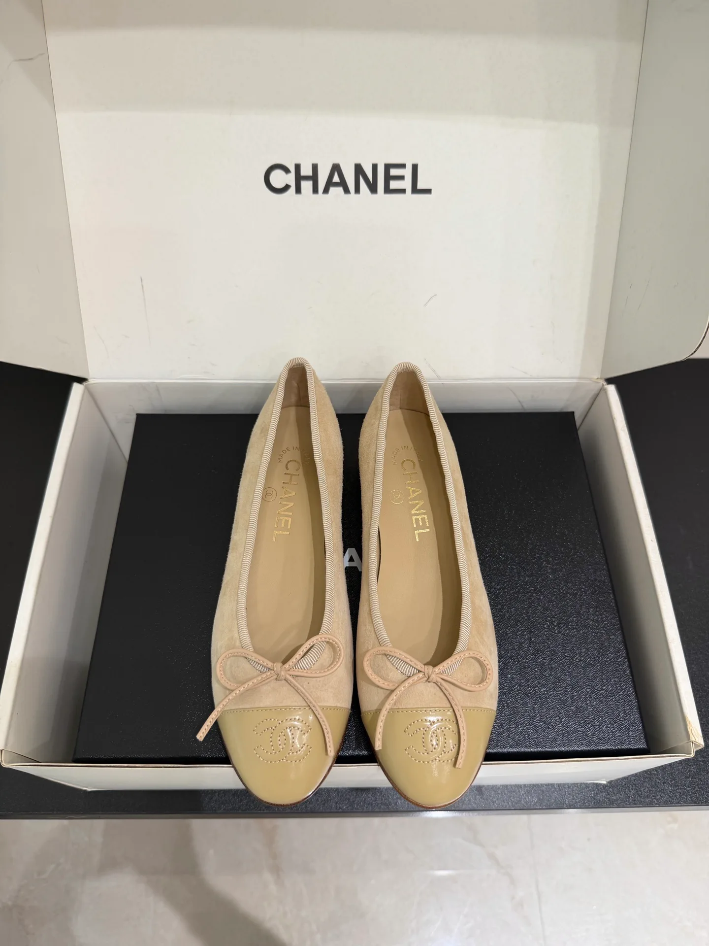 Women's Ballet Flats CHANEL 18080147