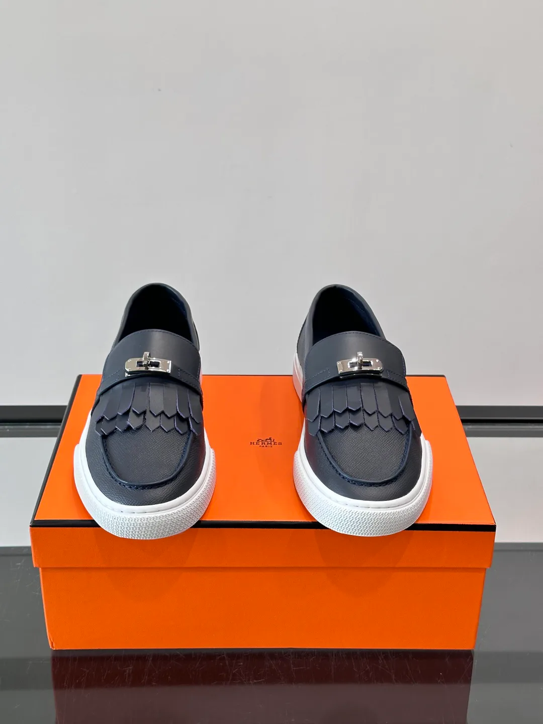 Men's Loafers And Dress Shoes HERMES 18321718