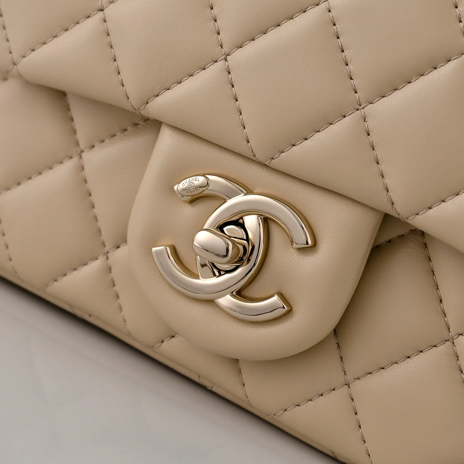 Women's Classic Handbags CHANEL 18147939
