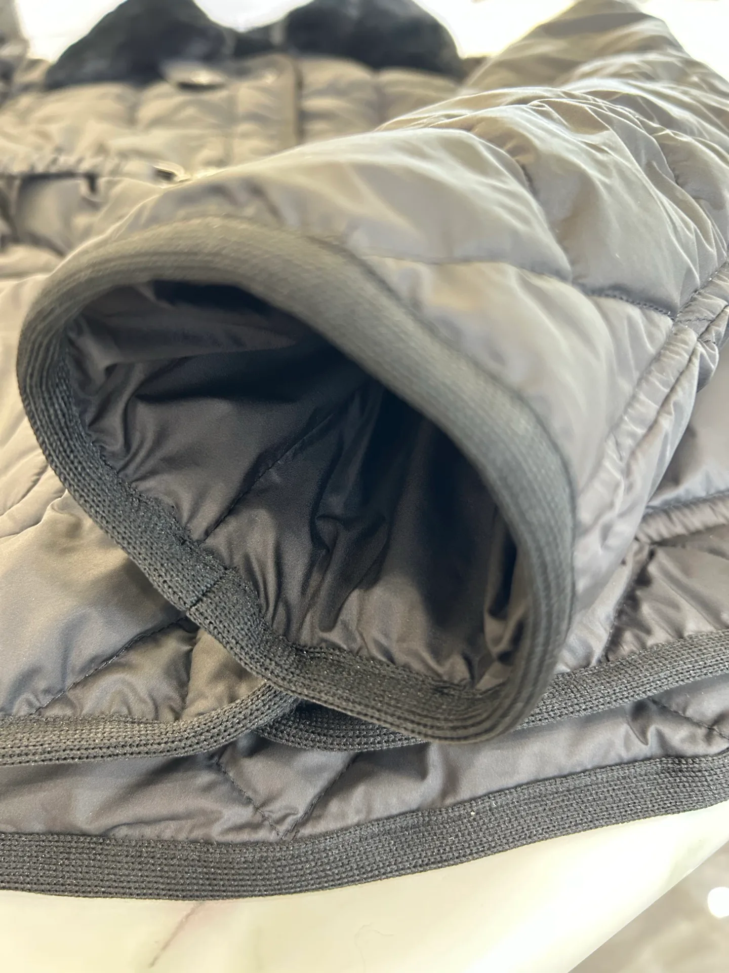 Men's Jackets And Down Jackets MONCLER 18231454