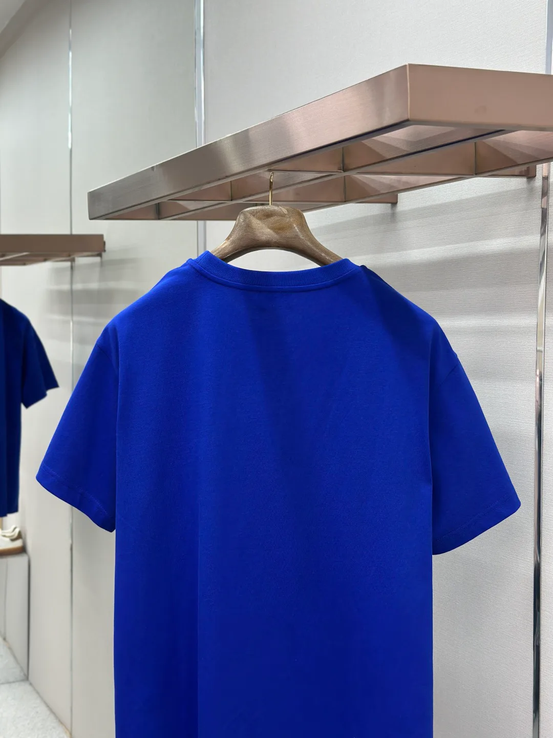 Women's T-Shirts CELINE 18191150