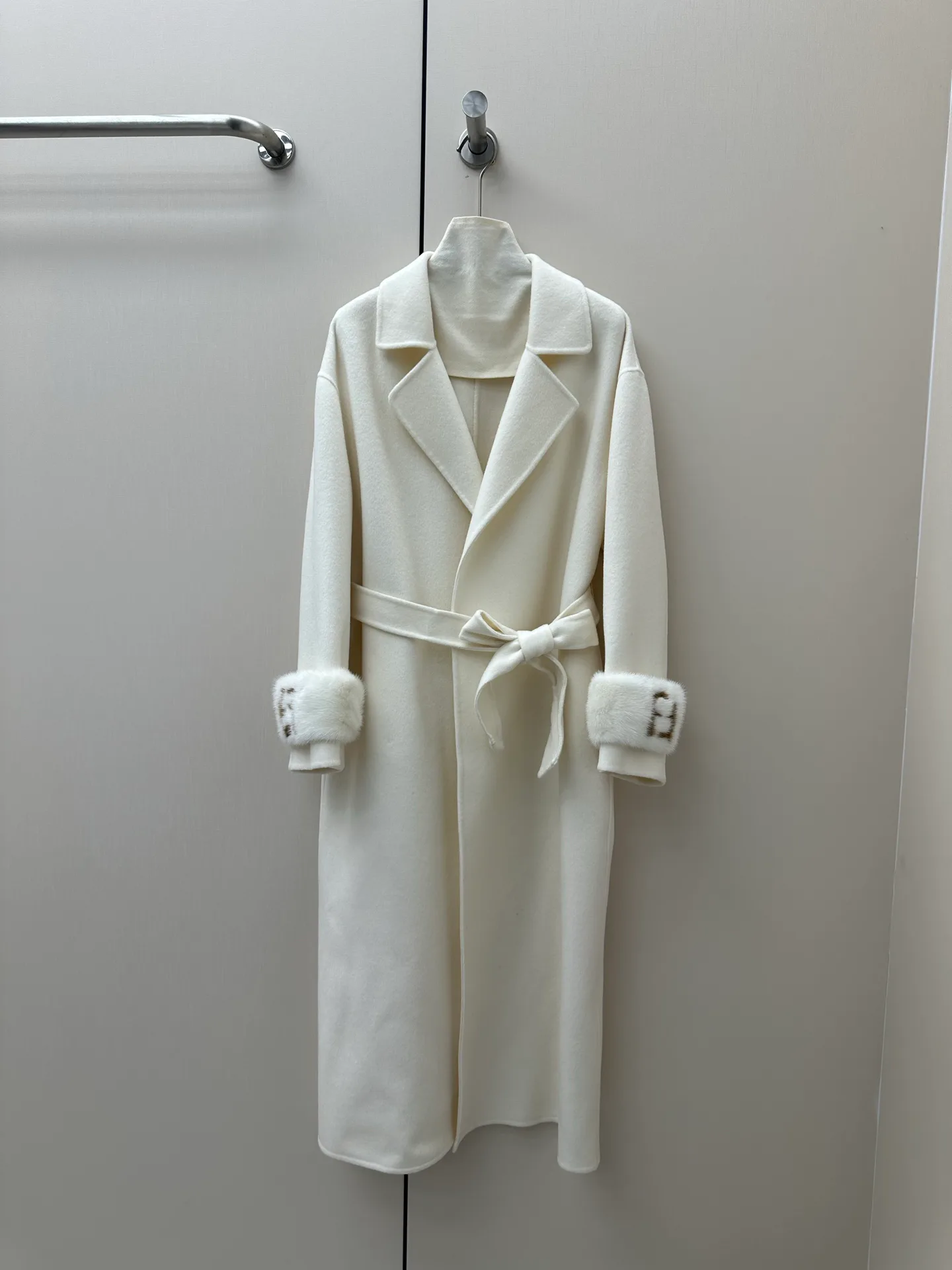 Women's Coats FENDI 18338628
