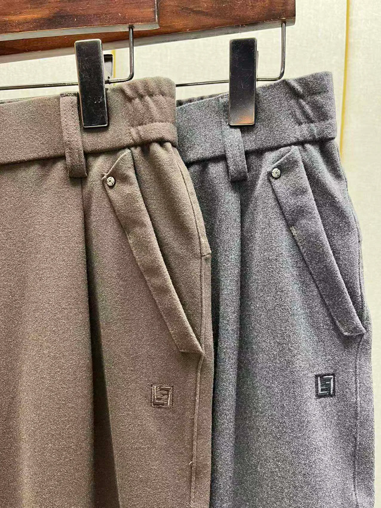 Men's Trousers FENDI 18315584