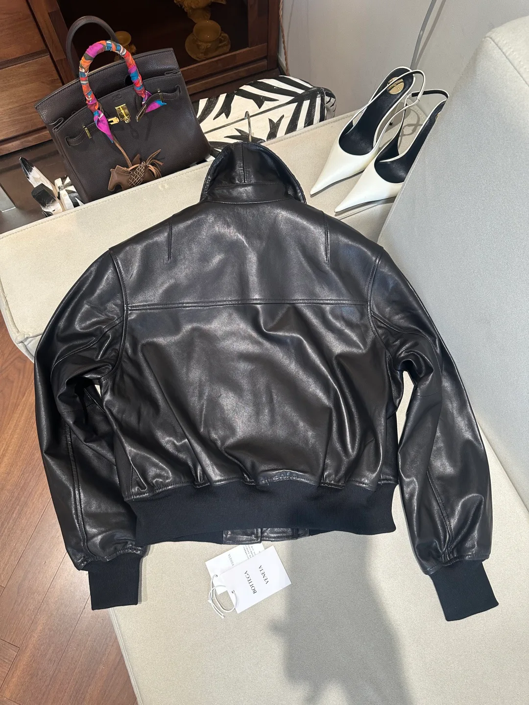 Women's Leather Jackets And Sheepskin Coats BOTTEGA VENETA 17934097