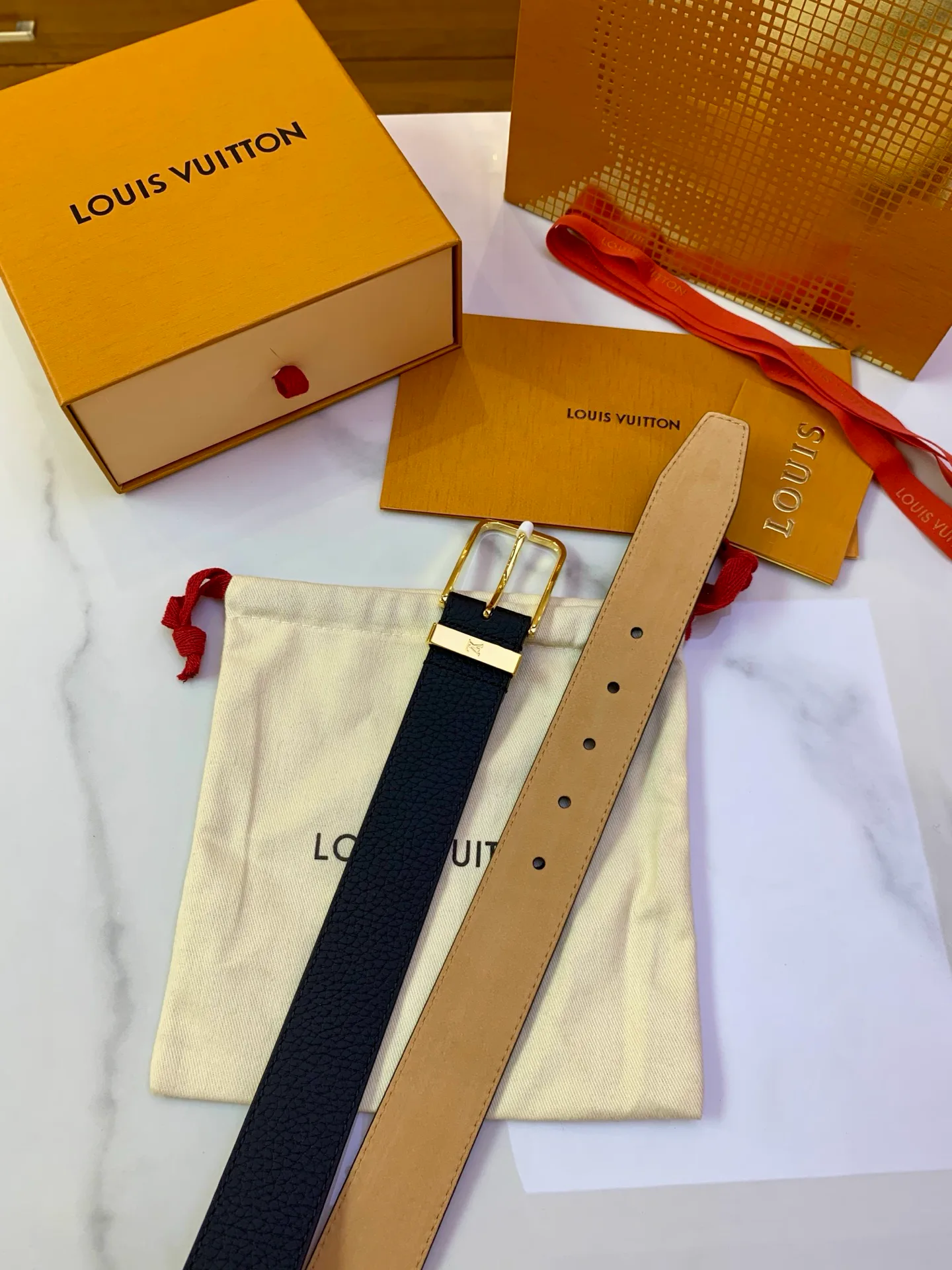 Belts LOUIS VUITTON 17682173