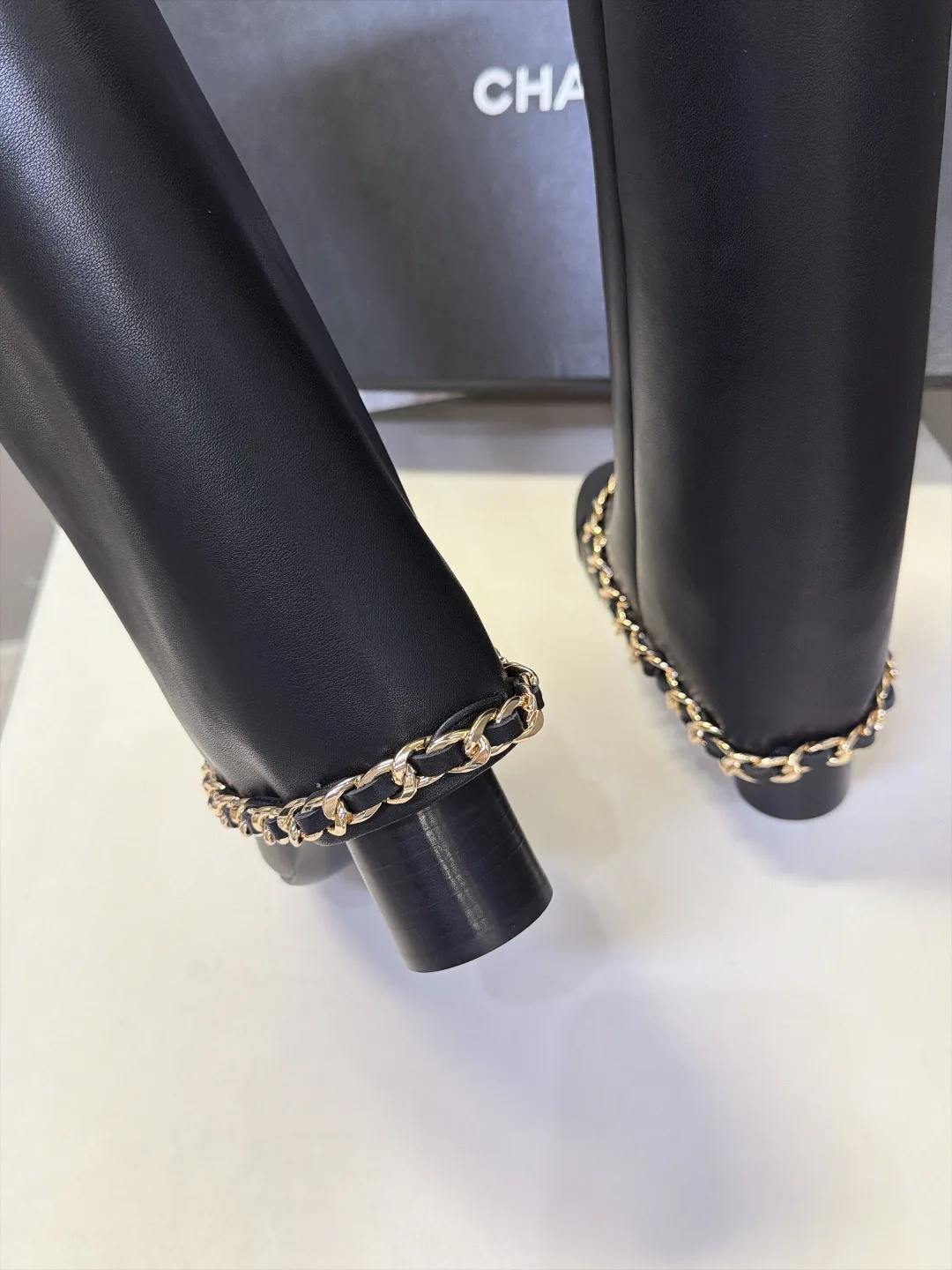 Women's Boots CHANEL 18260160