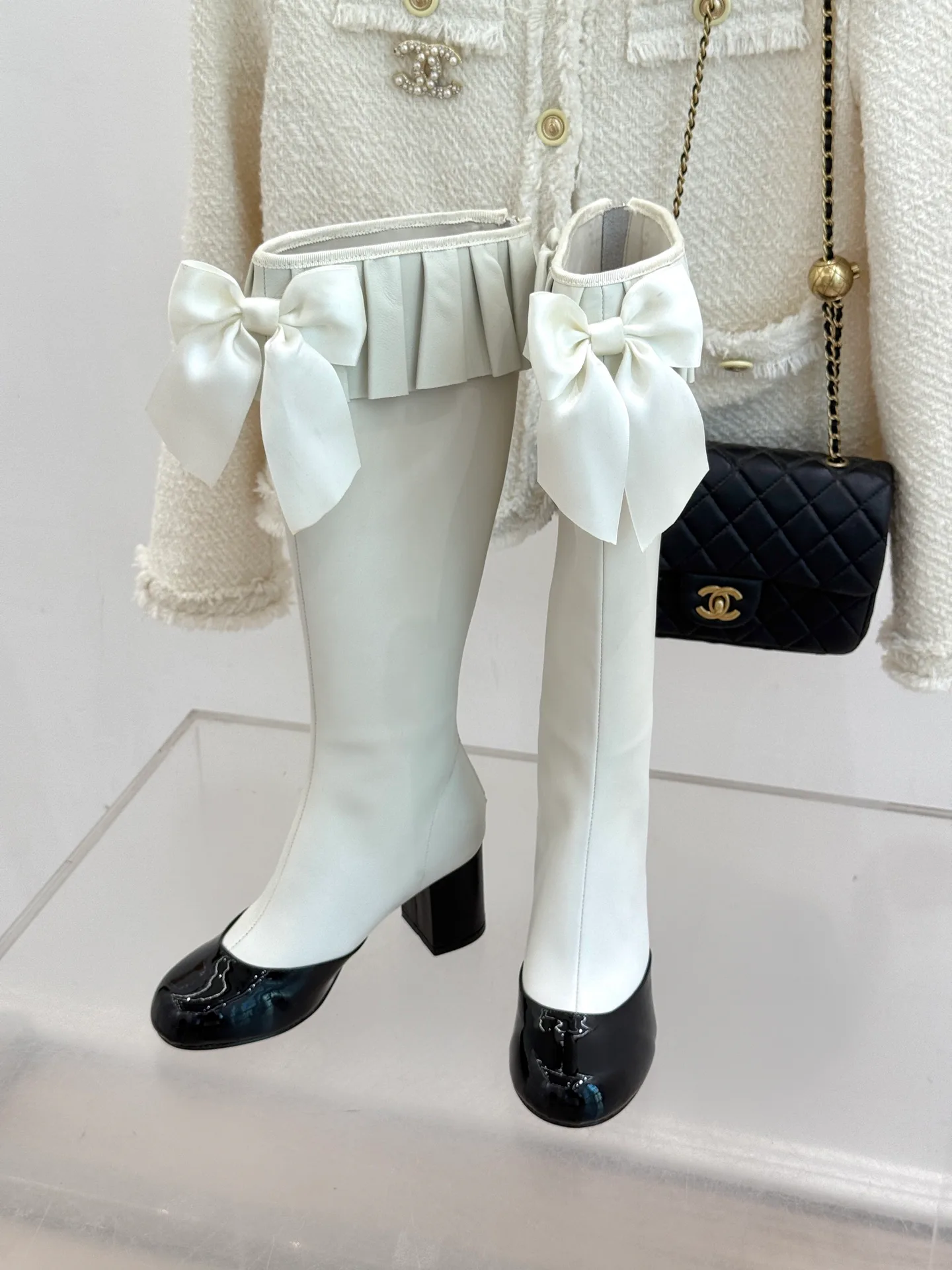 Women's Boots CHANEL 18154378