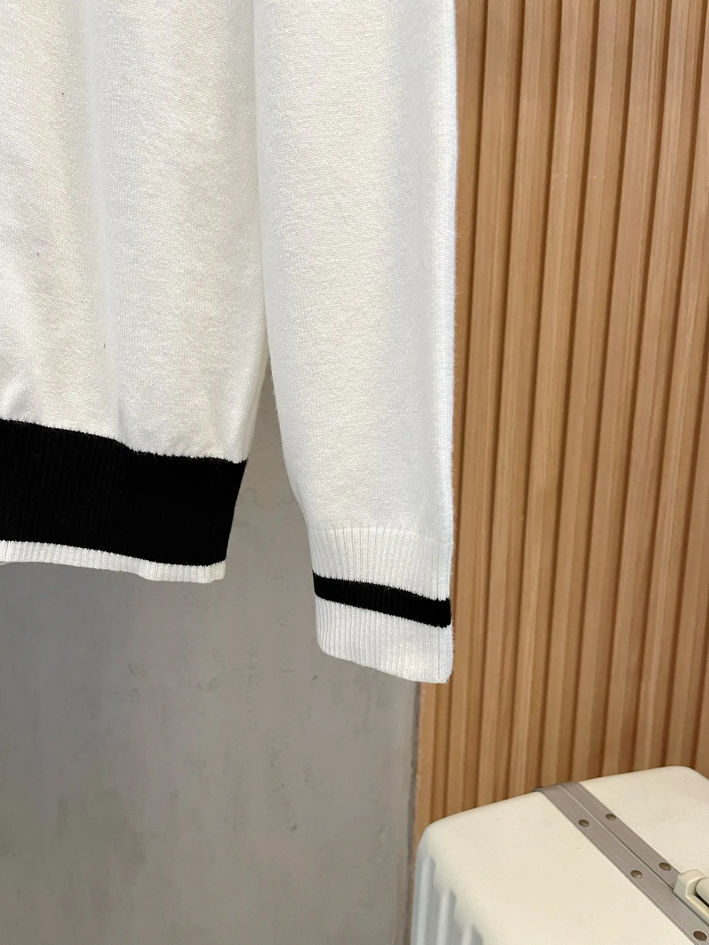 Men's Jumpers And Sweaters PRADA 18098188