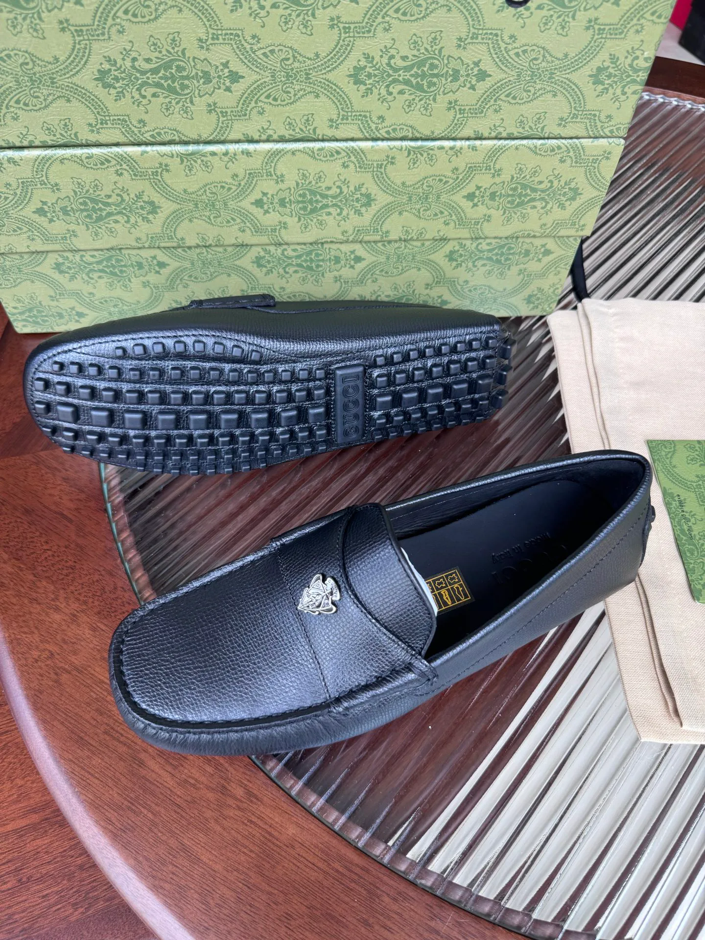 Men's Loafers And Dress Shoes GUCCI 17798715