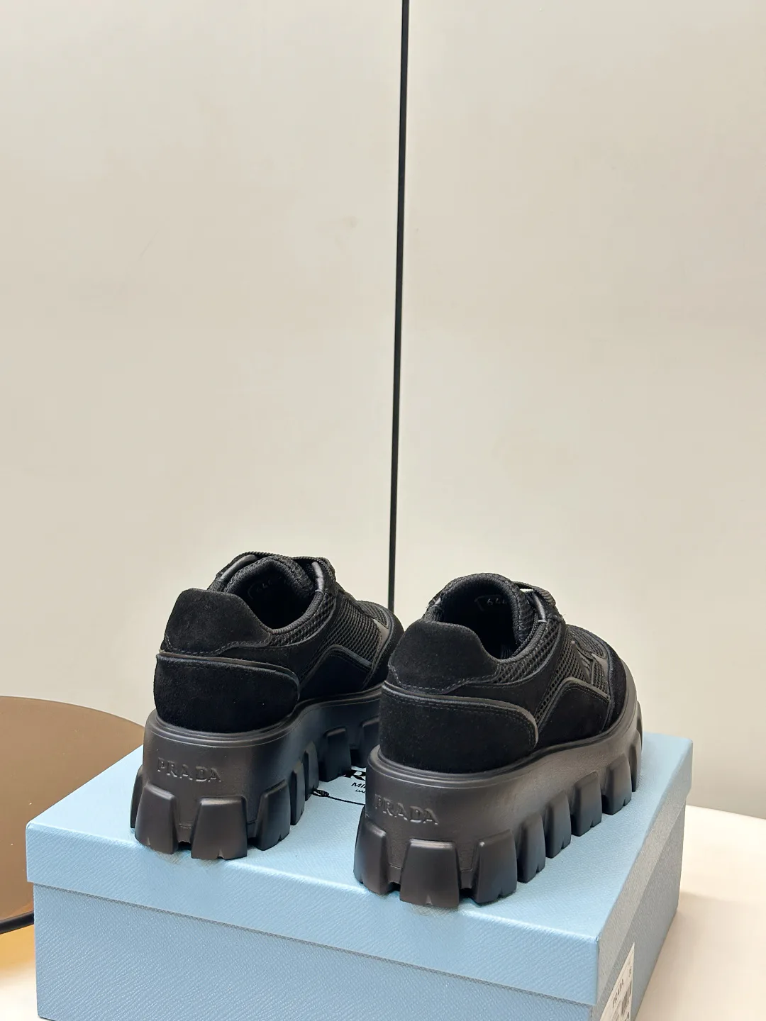 Women's Sneakers PRADA 18133083