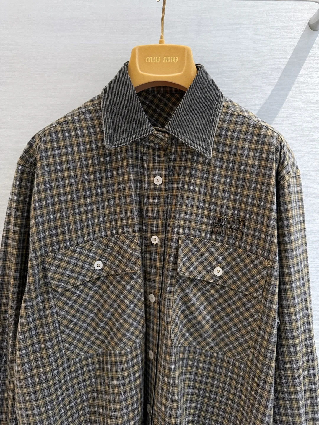 Women's Shirts MIU MIU 18050186