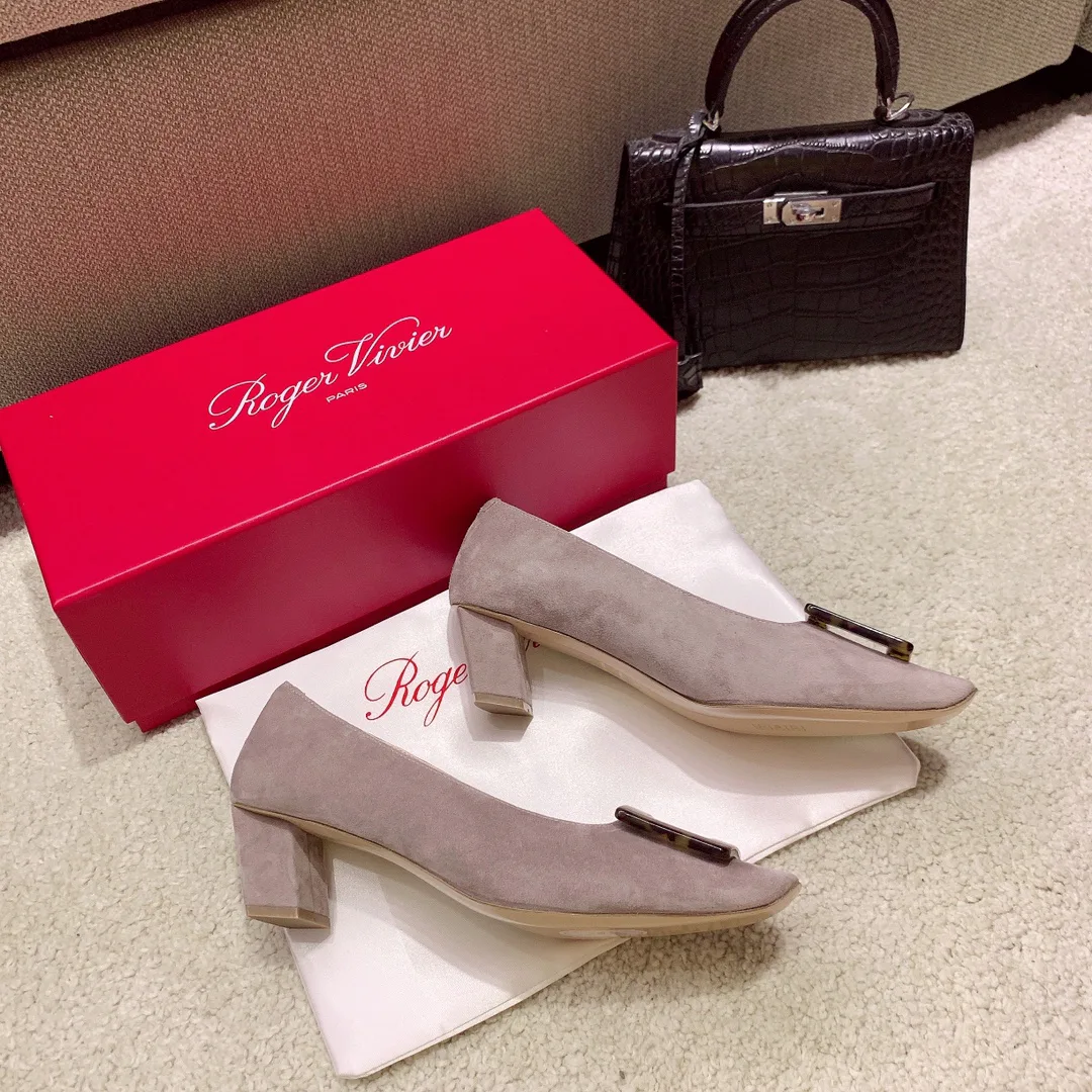 Women's Heels ROGER VIVIER 17550731