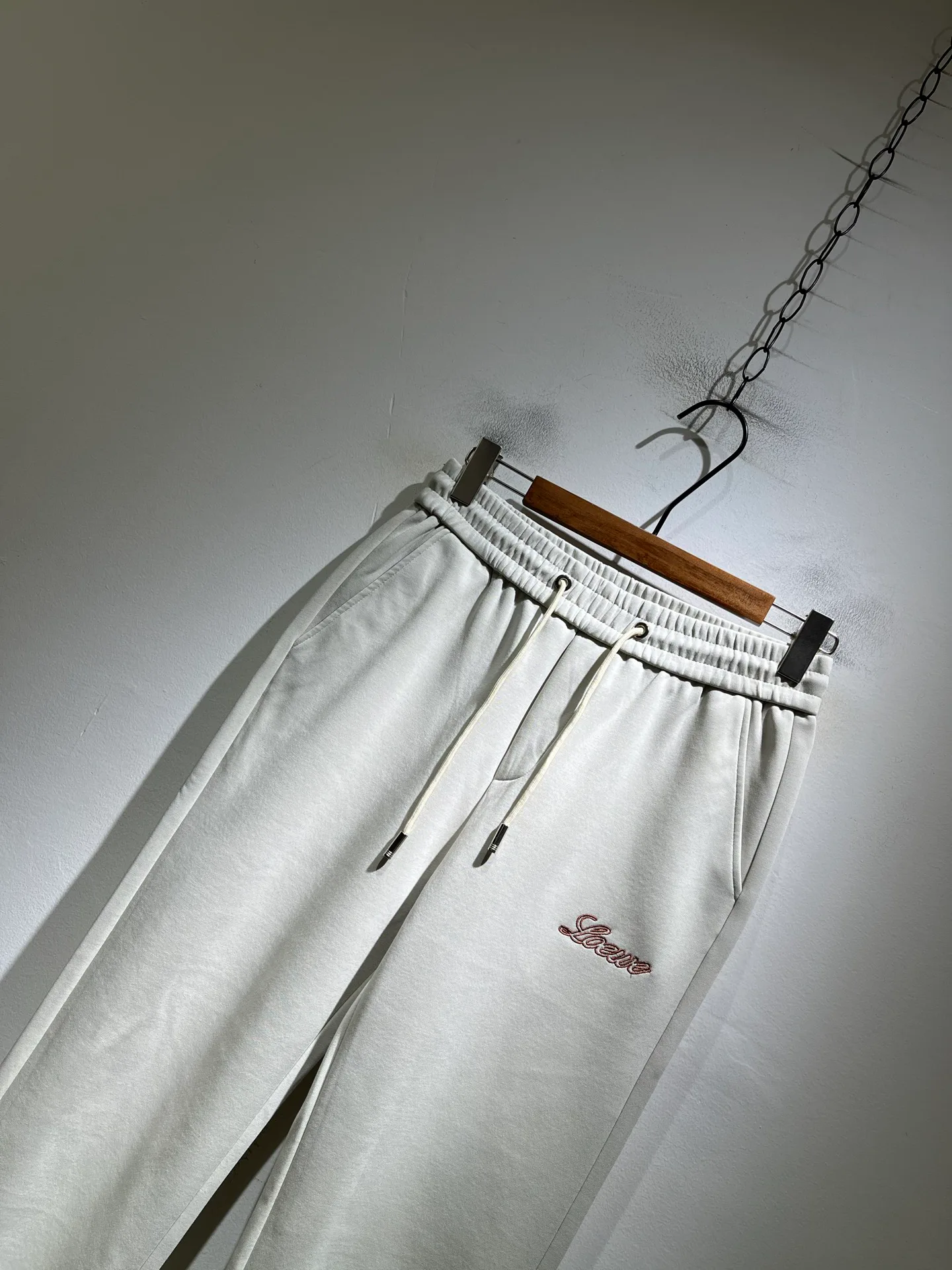 Men's Trousers LOEWE 18495605