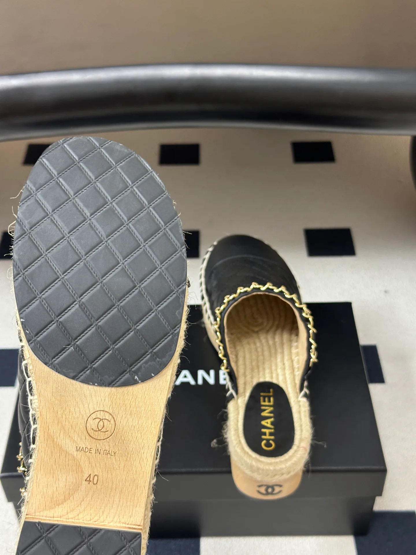 Women's Mules And Clogs CHANEL 17095144