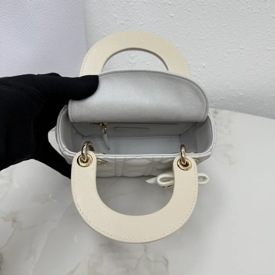 Women's Classic Handbags CHRISTIAN DIOR 17601419