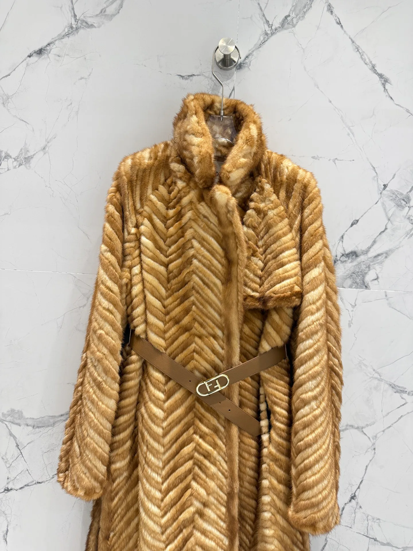 Women's Fur Coats FENDI 18082580
