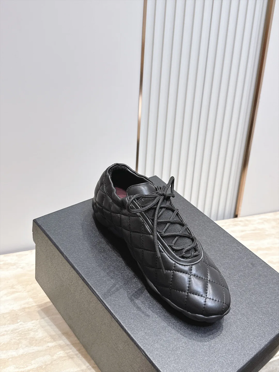 Women's Sneakers CHANEL 17947043