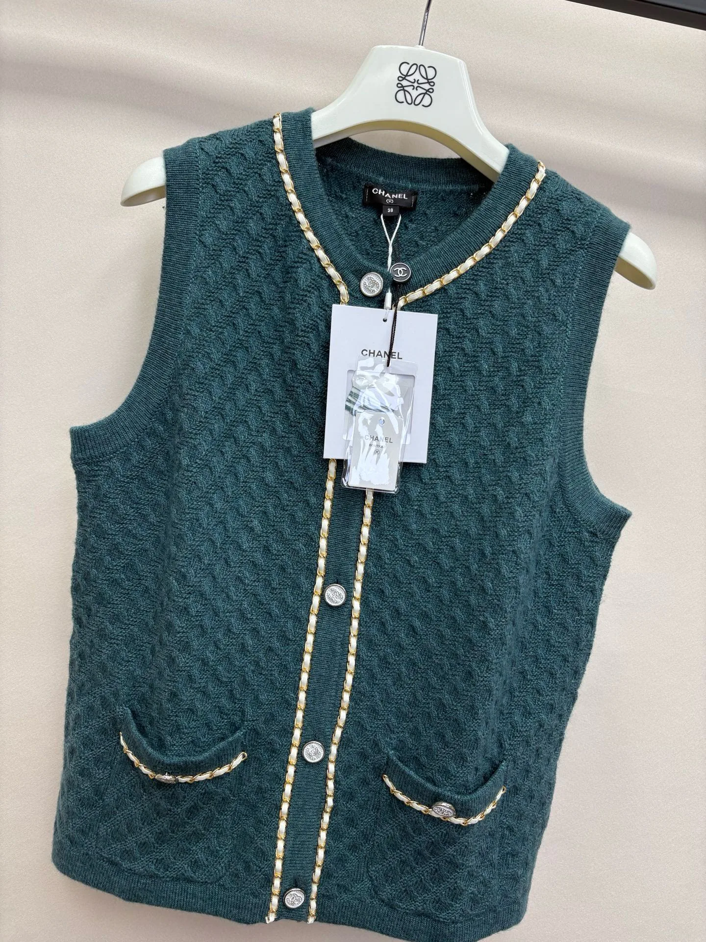 Women's Vests CHANEL 18028703