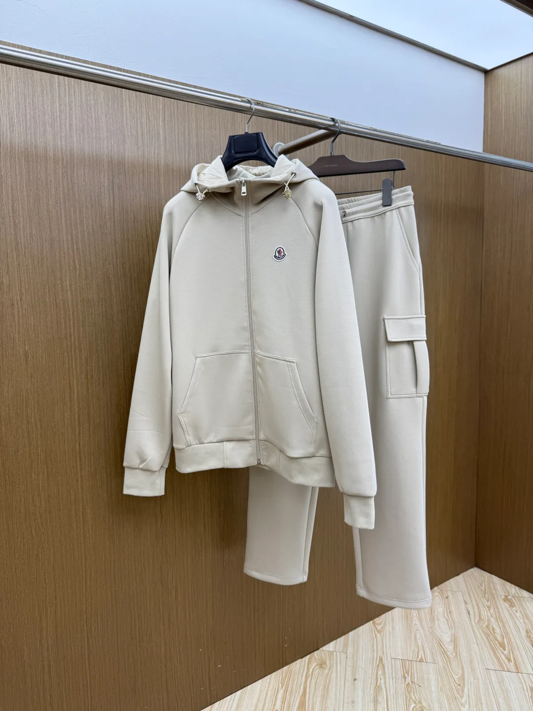 Men's Tracksuits MONCLER 18244020