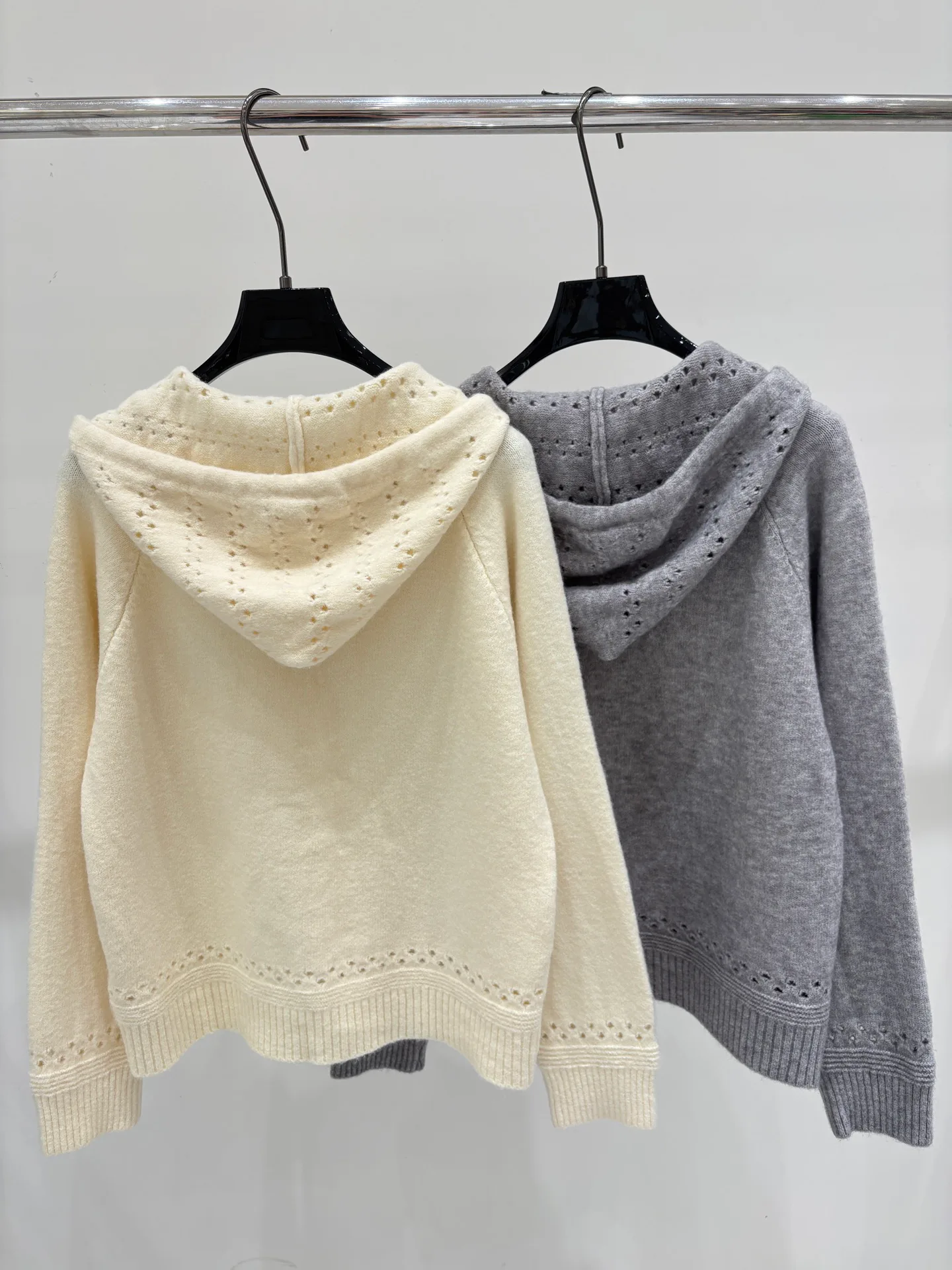 Women's Jumpers And Sweaters LOEWE 18263253