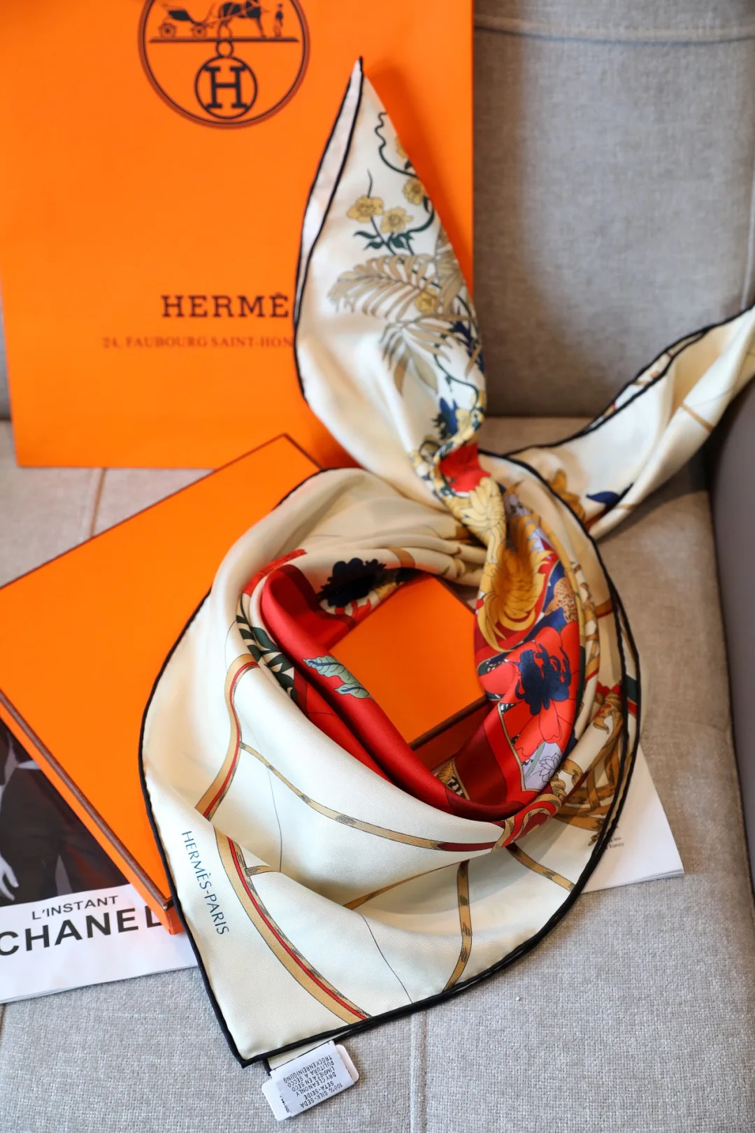 Silk Scarves HERMES 18093531