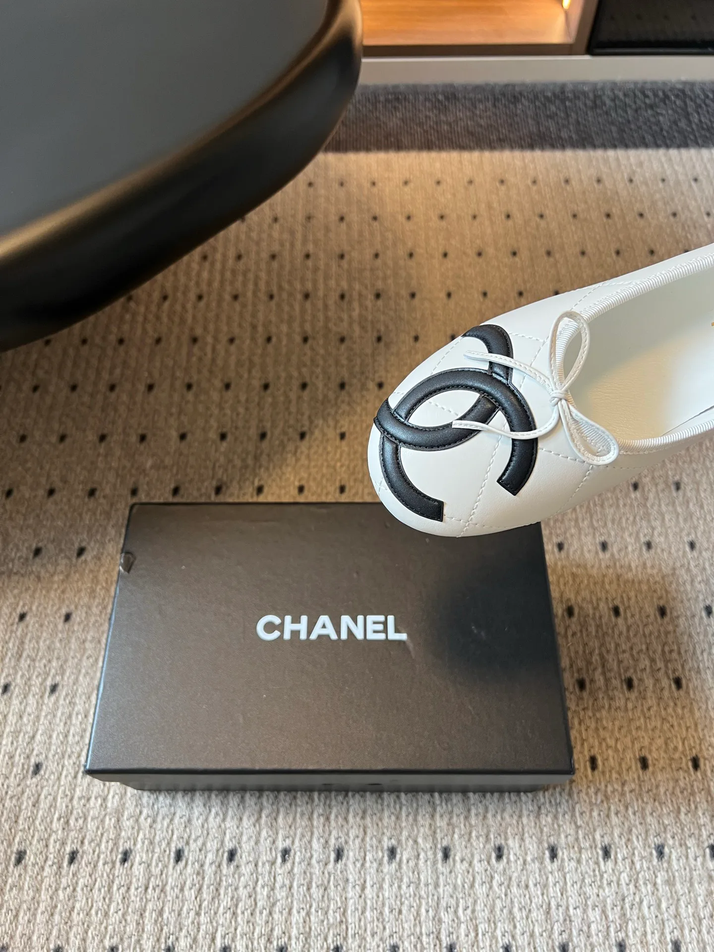 Women's Ballet Flats CHANEL 17523617