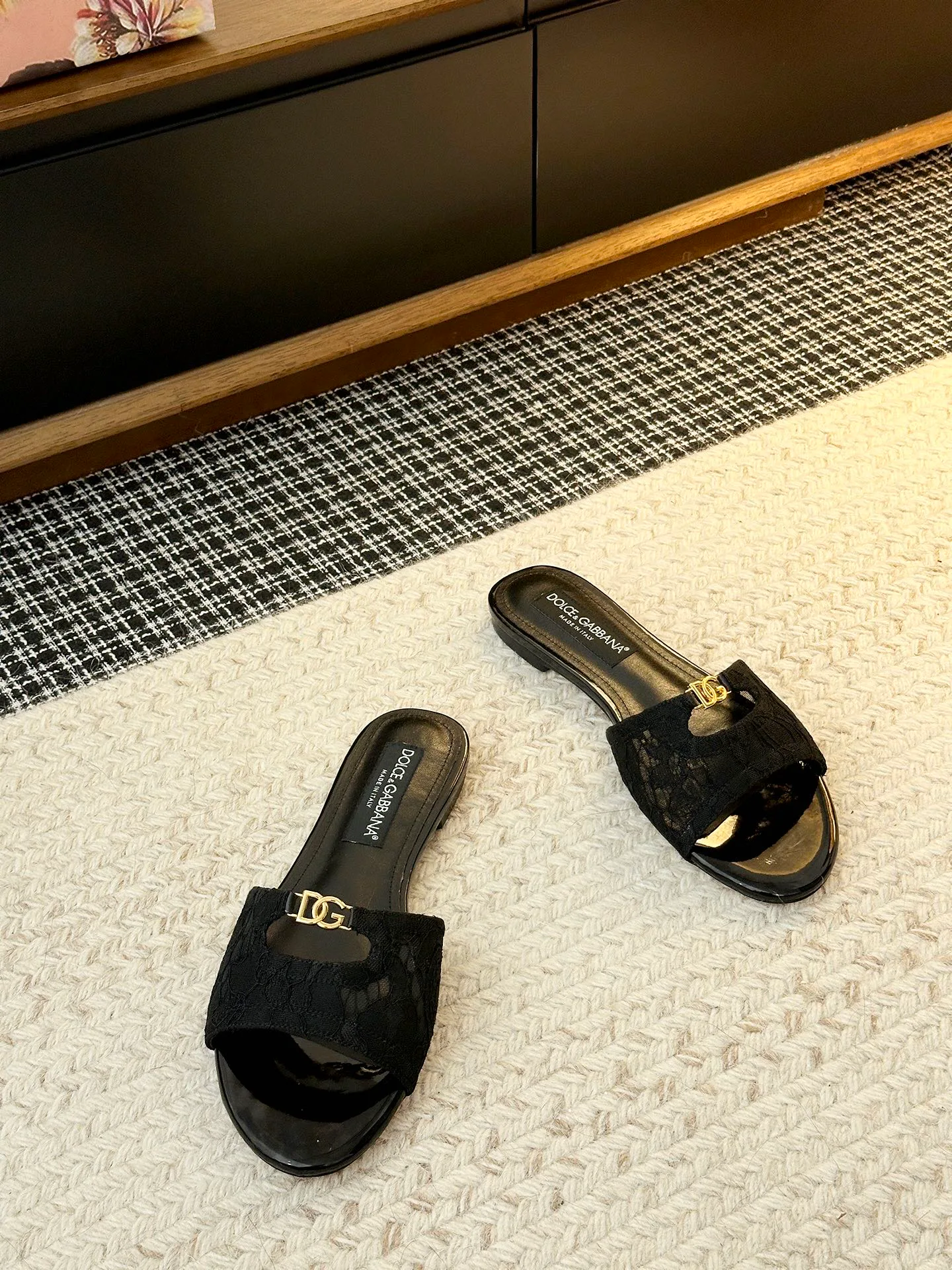 Women's Flip-Flops DOLCE & GABBANA 17946524
