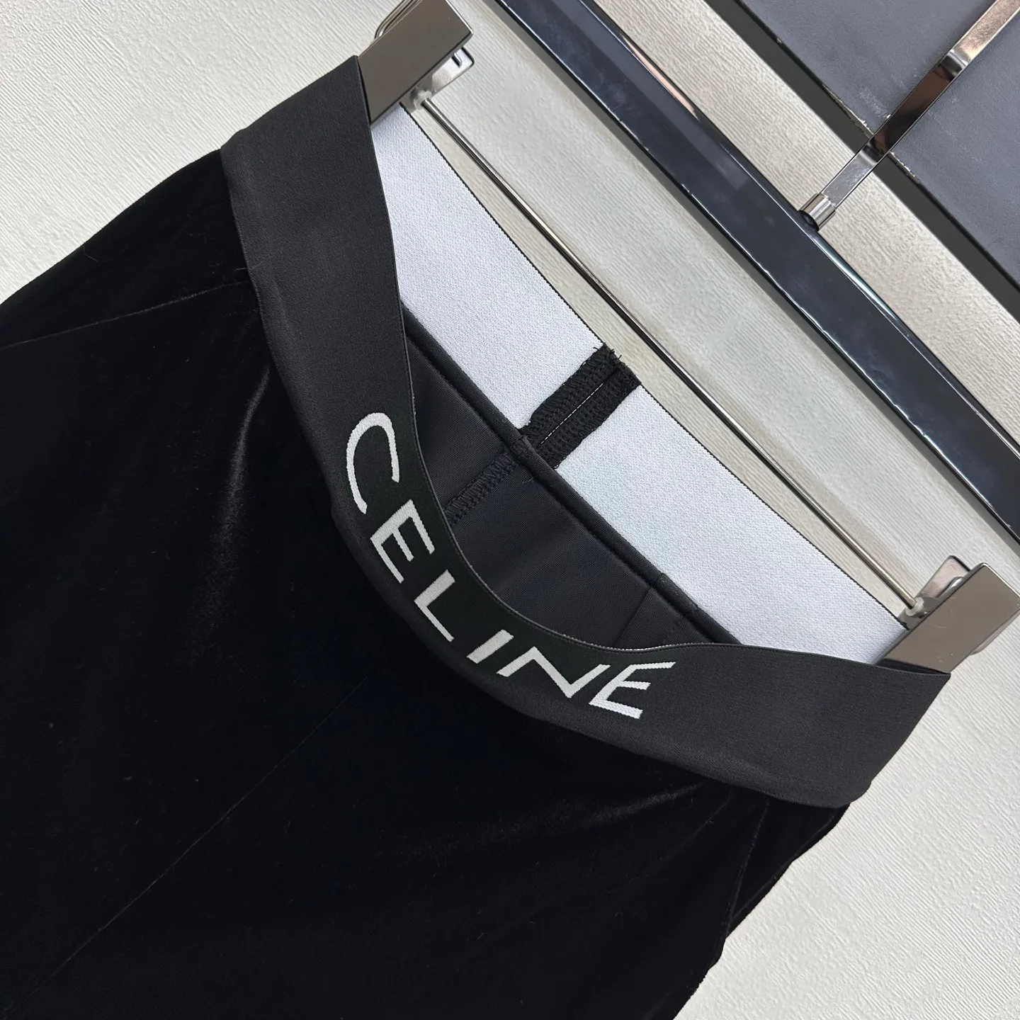 Women's Trousers CELINE 18022967