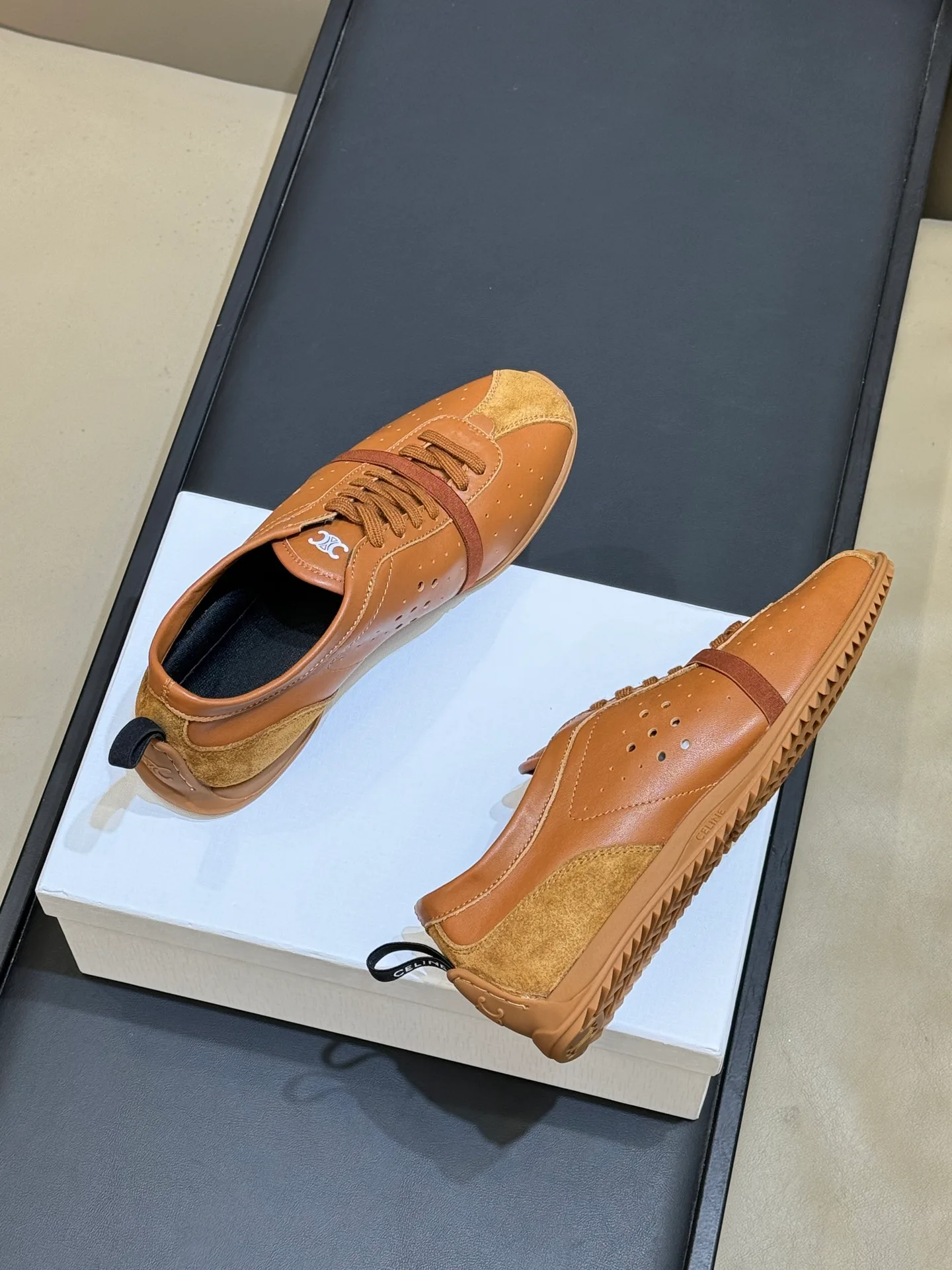 Women's Sneakers CELINE 18073020