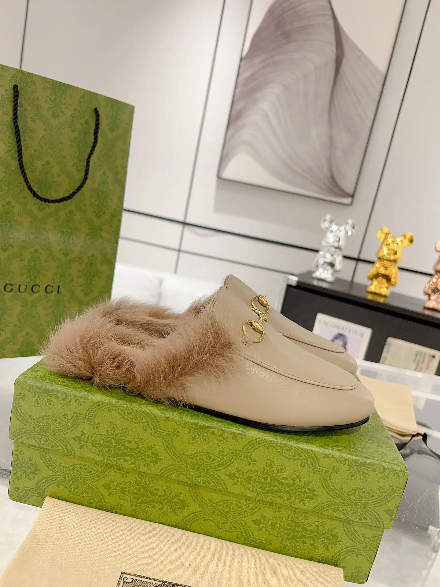 Women's Loafers And Moccasins GUCCI 18414243