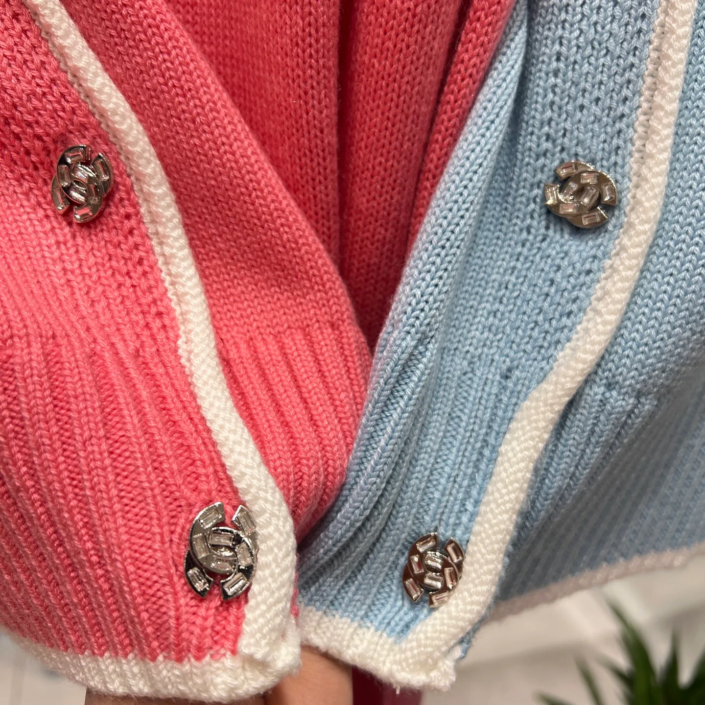 Women's Jumpers And Sweaters CHANEL 18337895