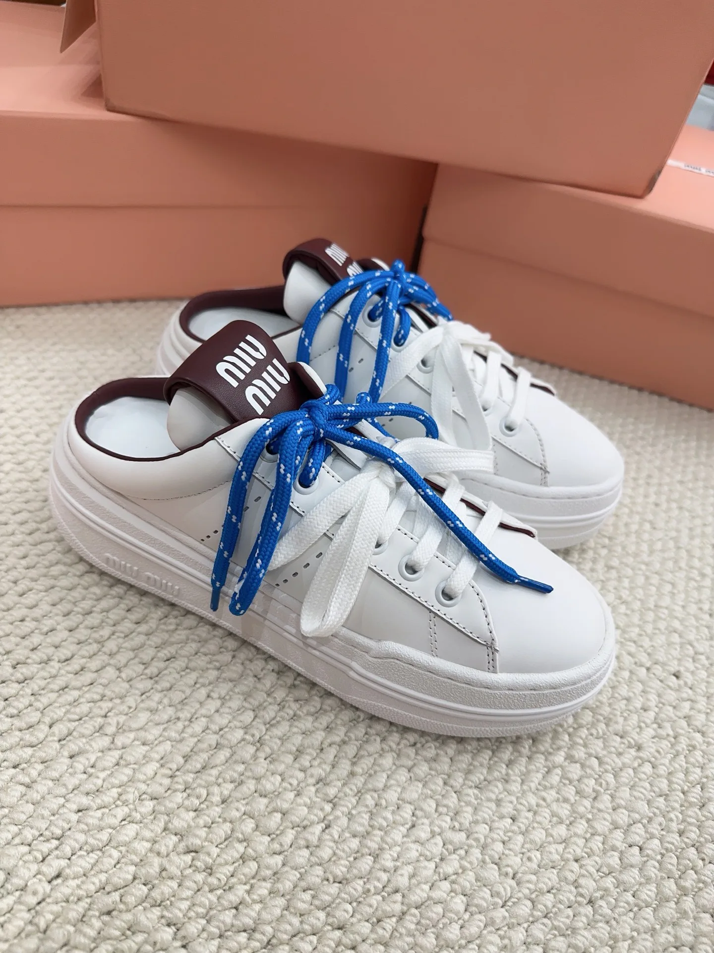 Women's Sneakers MIU MIU 18092113