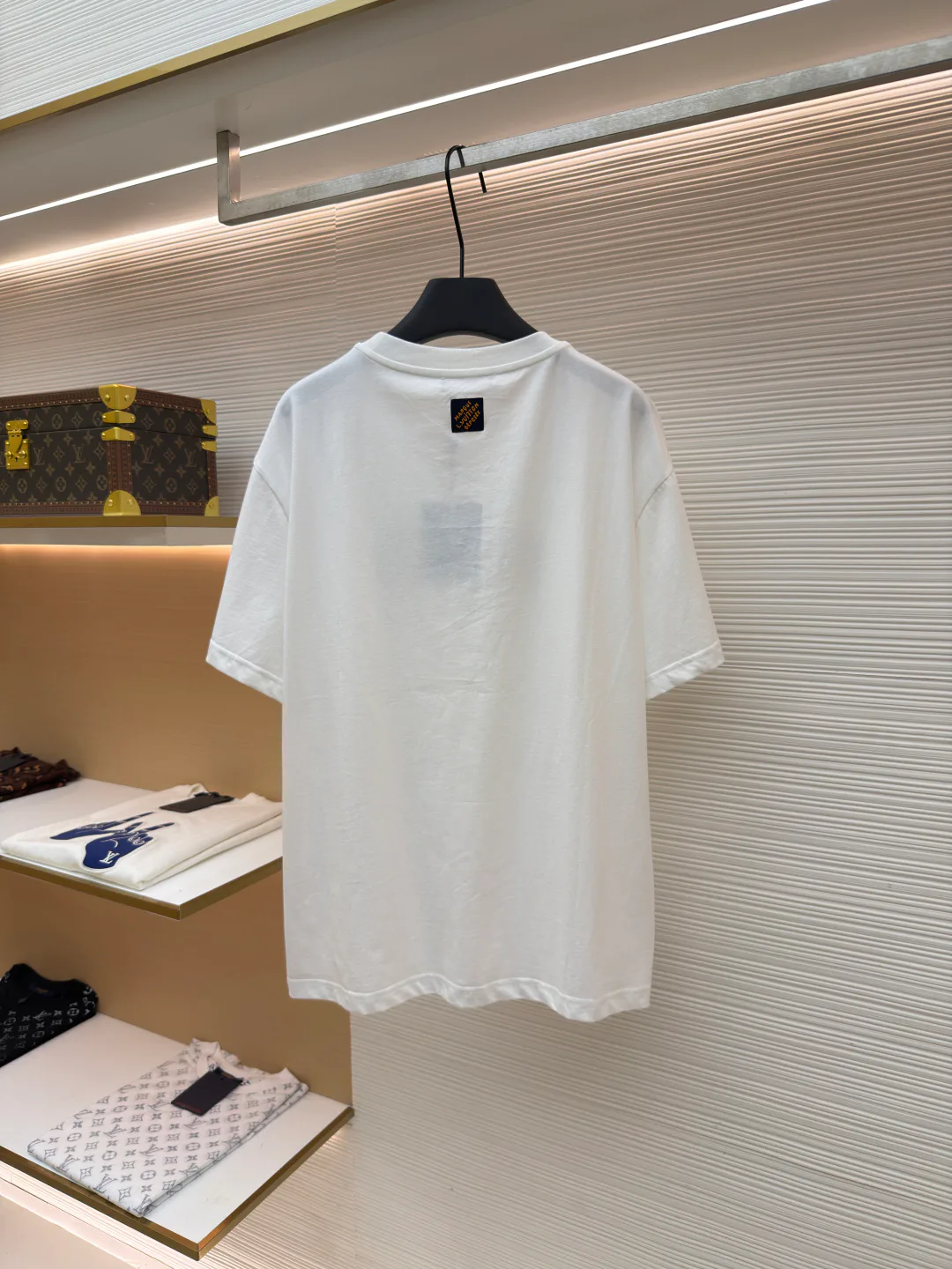 Men's T-Shirts LOUIS VUITTON 18413930